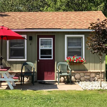 Cedar Ridge Cabins Honor Eksteriør bilde
