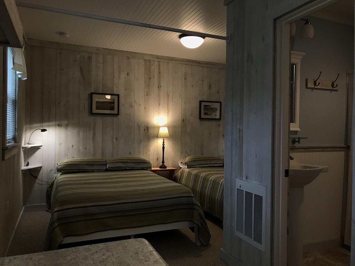 Cedar Ridge Cabins Honor Eksteriør bilde