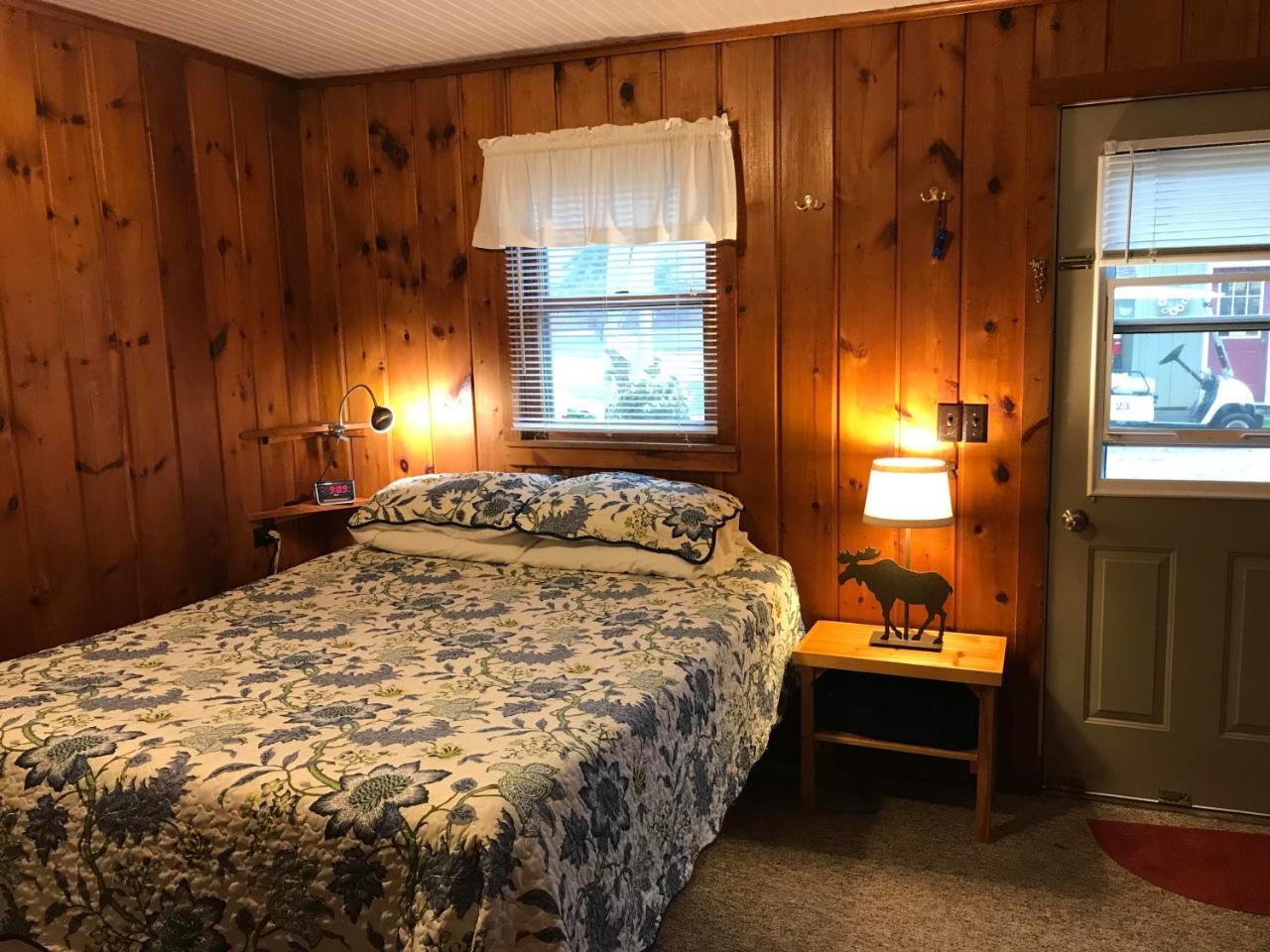 Cedar Ridge Cabins Honor Eksteriør bilde